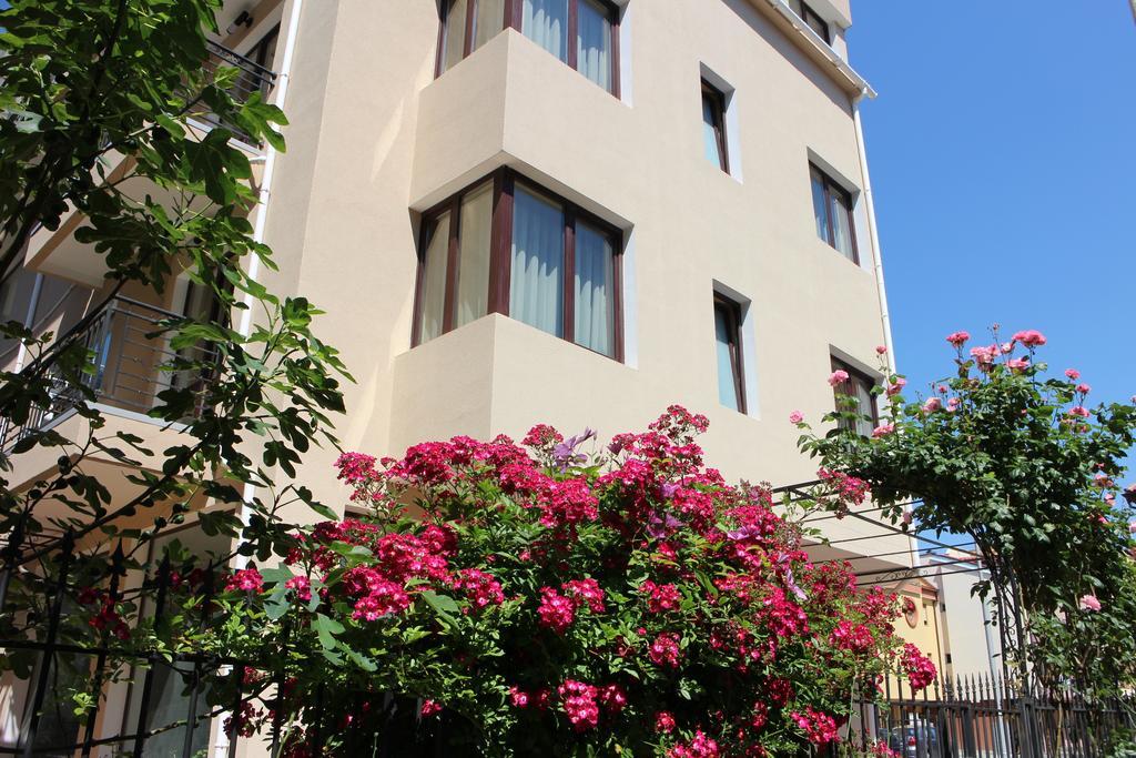 Flowers Apartments Nessebar Exterior foto